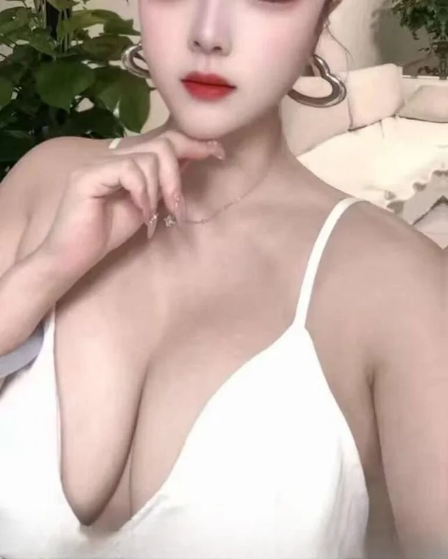 调教爆乳肥臀BBW 图 2