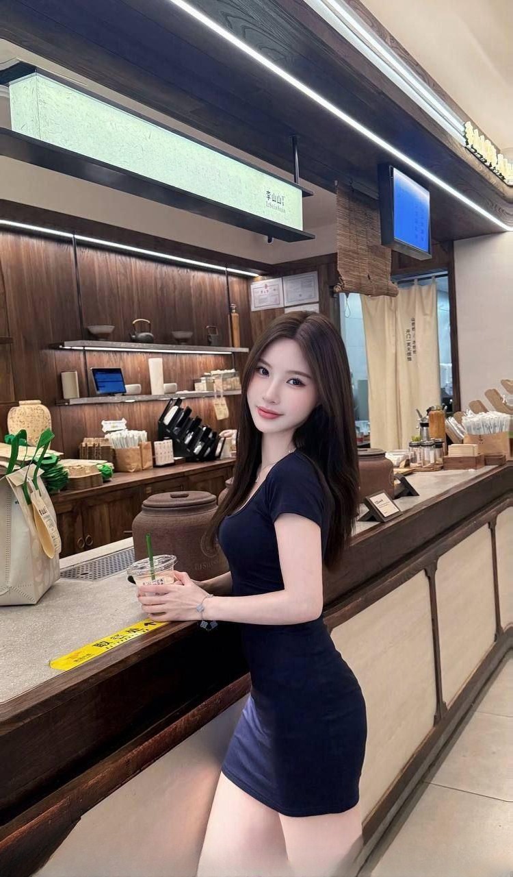 邻家小妹兼职身材极品 图 2