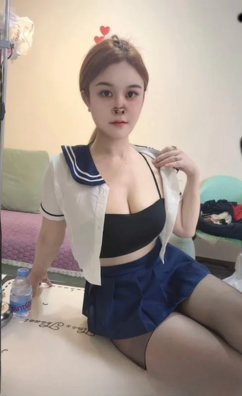 性感包臀御姐
