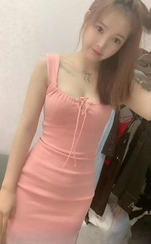 性感肤白小美 图 2