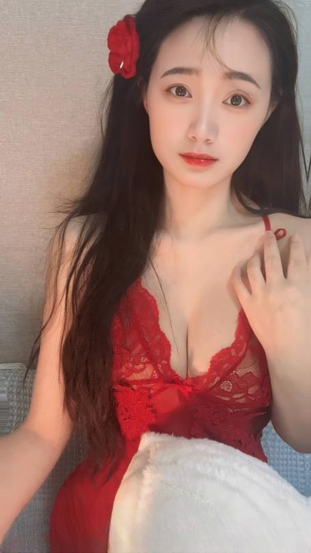 拱墅风骚大胸妹 图 2