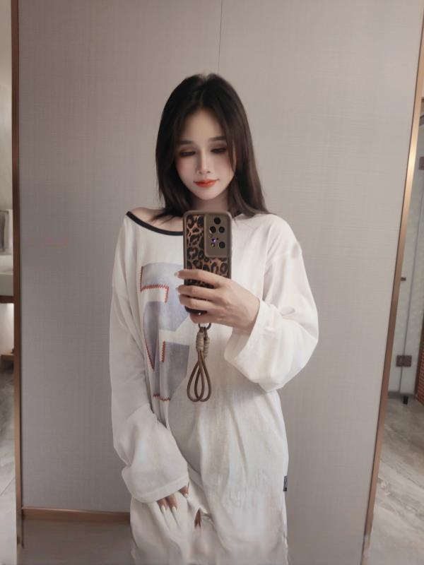 性感风骚的小财迷 图 4