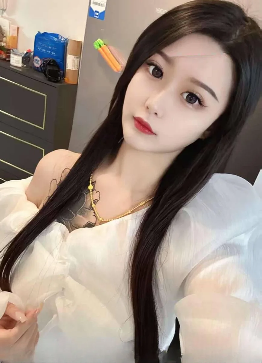 可纯可欲的御姐 图 2