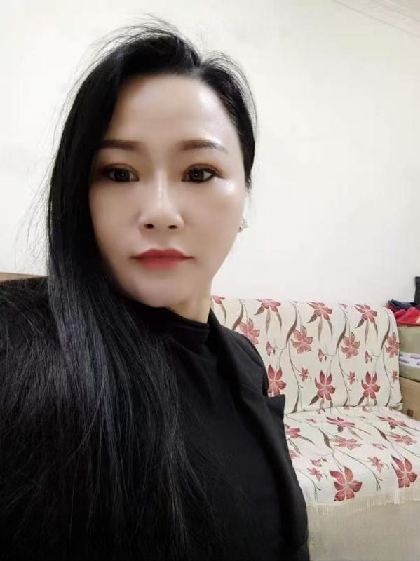 巨乳淑女
