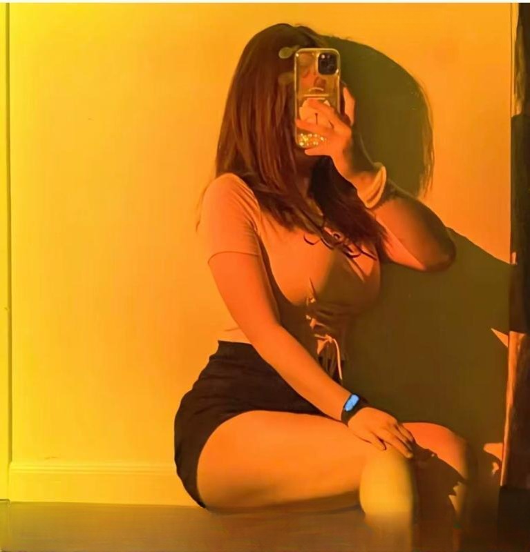 秦淮巨乳美女 图 2