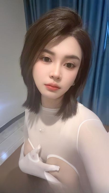 秦淮巨乳少妇丝丝 图 4