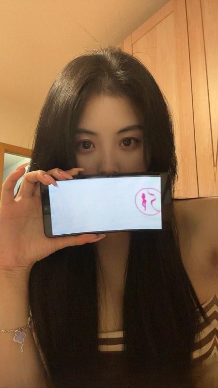 天然D奶小女友