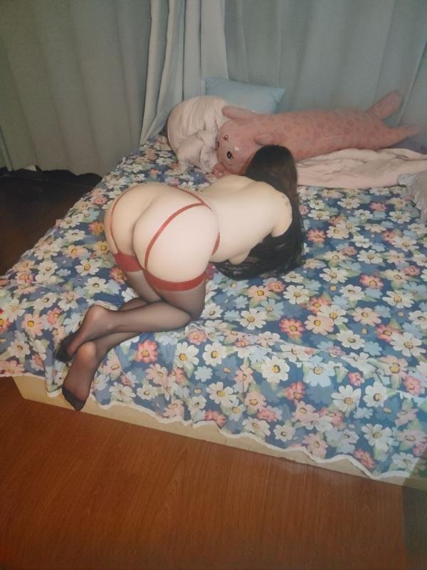 肥硕肉臀熟女 图 4