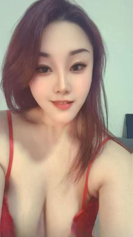 瑶海丰胸御姐 图 3
