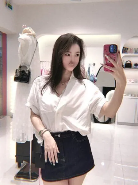 后入波浪臀霜儿老师