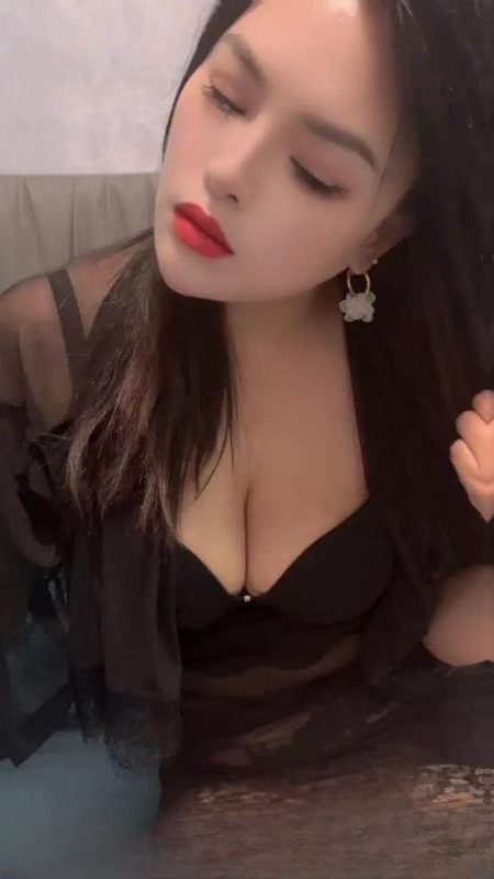 二刷大奶少妇朱迪