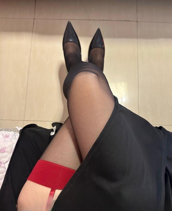 武进肥臀骚姐姐 图 2