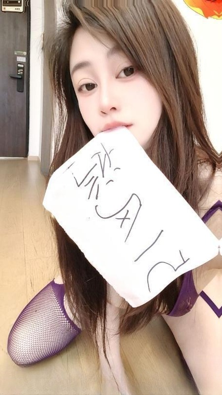 建邺丰满大奶子 图 2