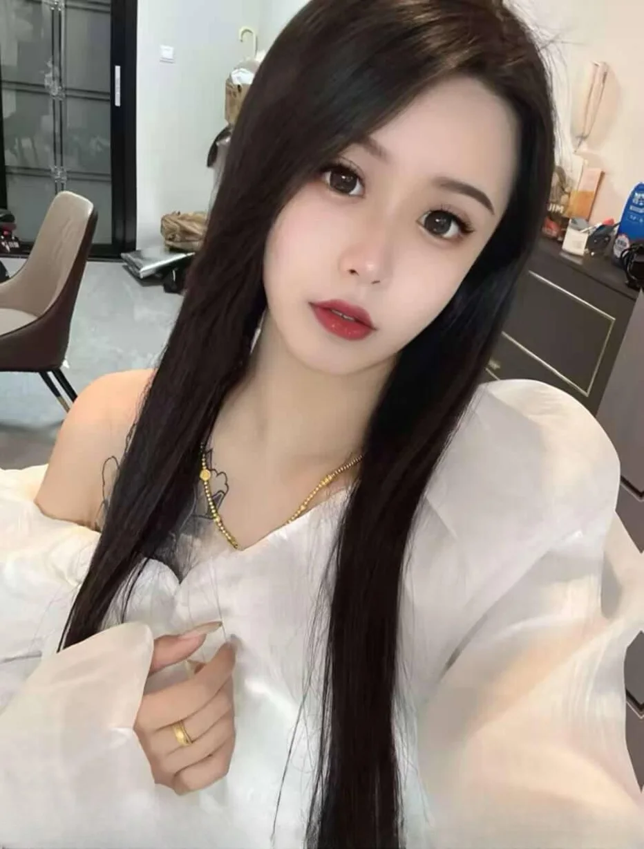 可纯可欲的御姐 图 3