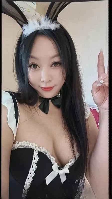 潮喷小姐姐 图 2