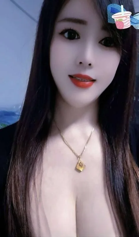 再刷丰满美臀大奶少妇