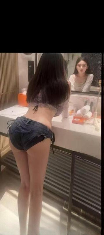 翘臀长腿忧忧 图 4
