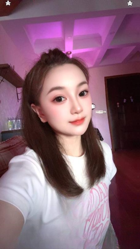 服务控大胸翘臀苏沫 图 3