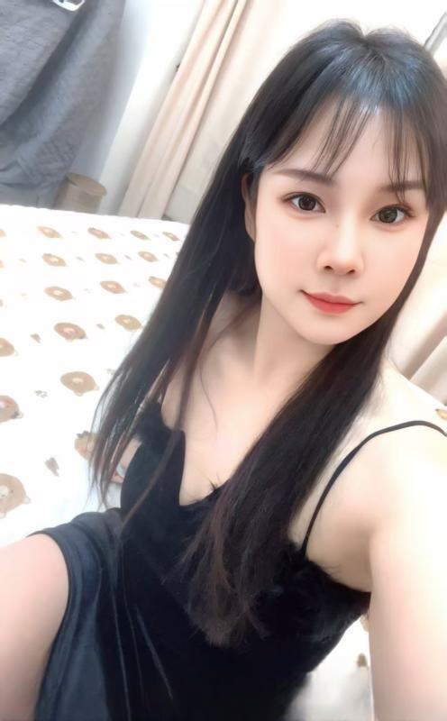 在探小腰骚女