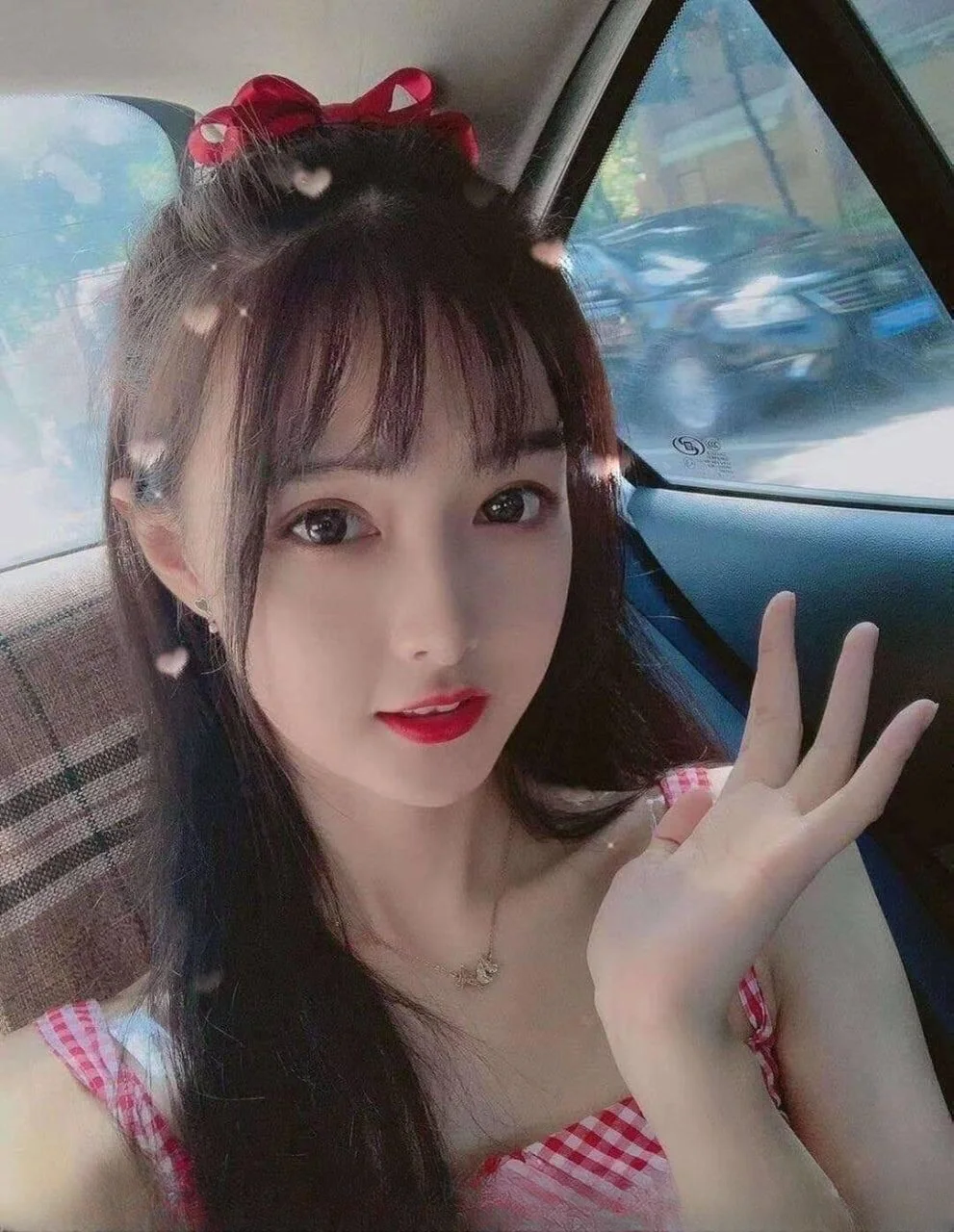 纯欲系初下海小妞 图 2