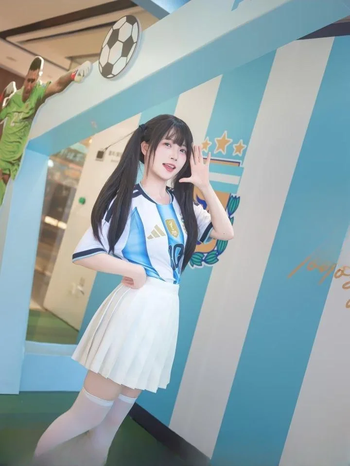 女优感可抱操嫩穴 图 2