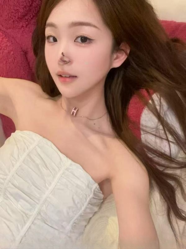 闵行高颜纯情嫩妹 图 2