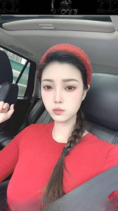 风骚依旧长腿美女 图 3