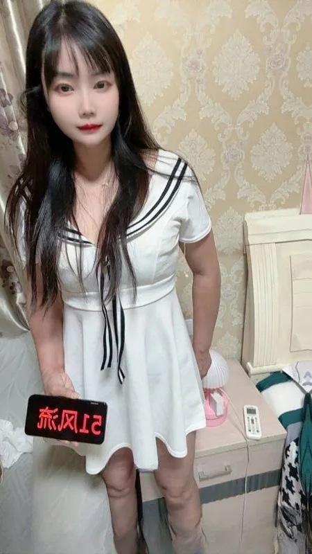 隔壁邻居家姐姐 图 2