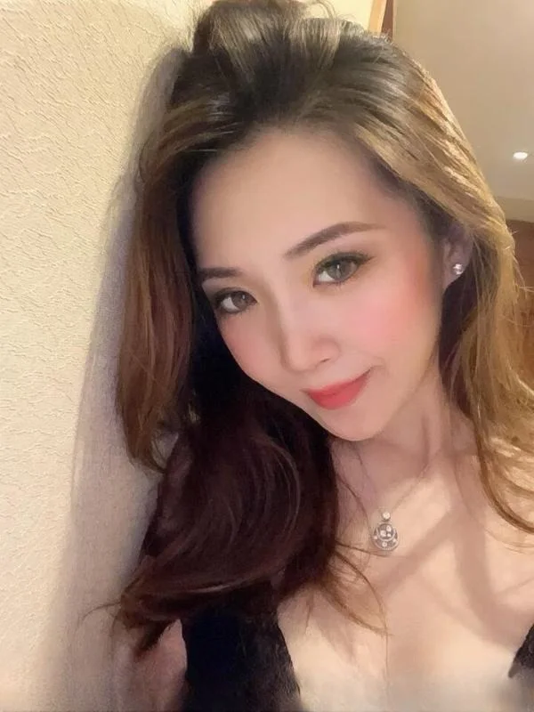 天桥区紧致瑜伽妹 图 3