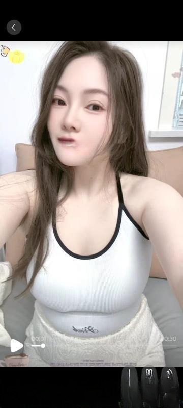 好服务美乳小姐姐 图 3