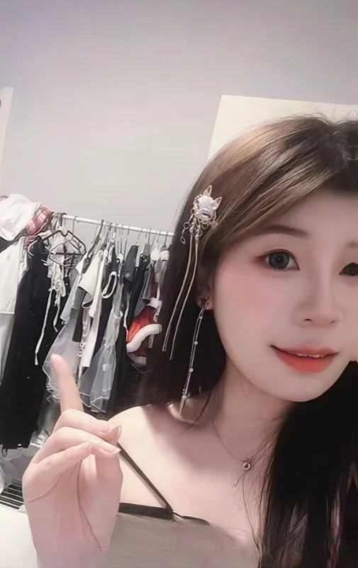 翘臀女友系小姐姐
