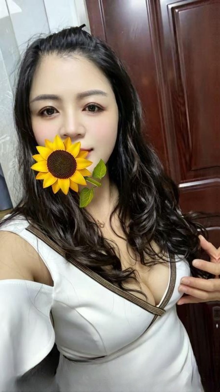 大胸骚婊