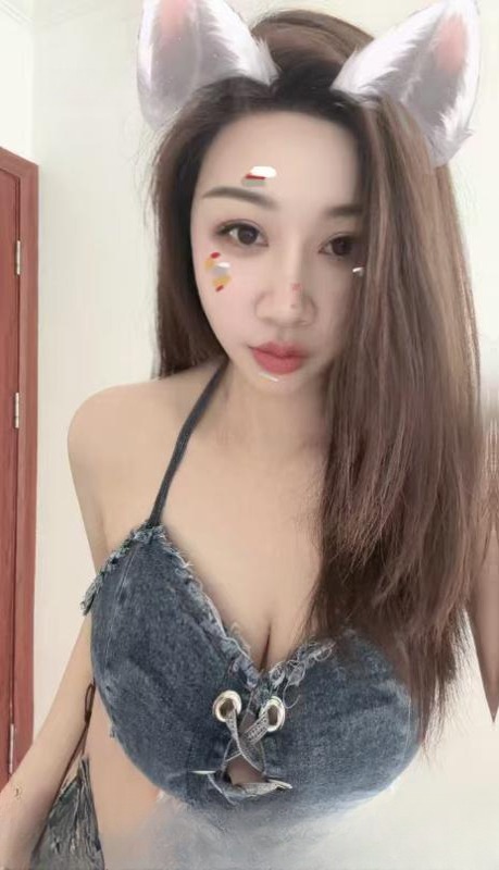 杨浦骚穴莹莹