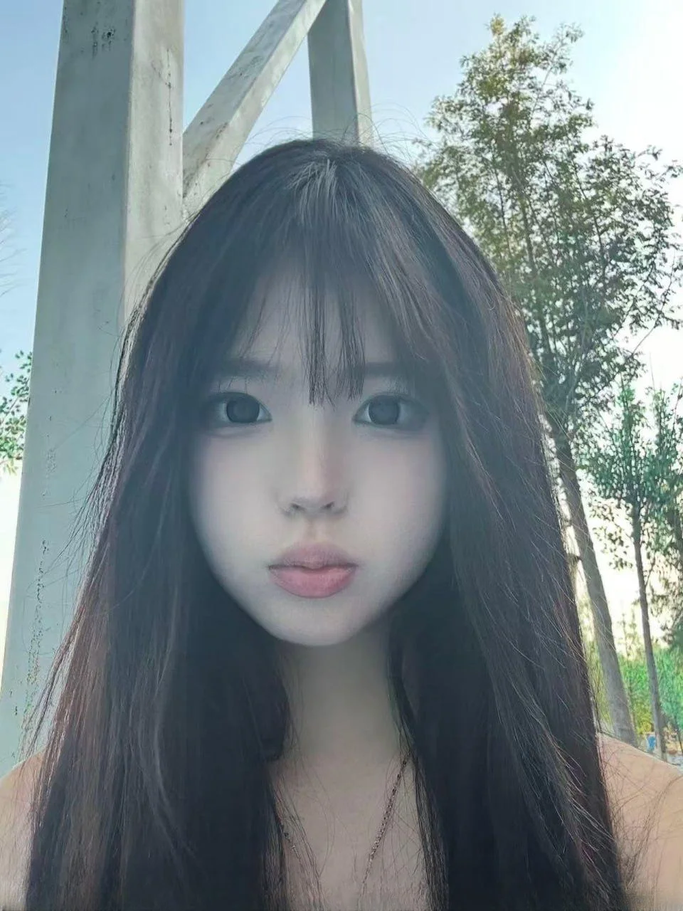 校外兼职小骚货 图 2